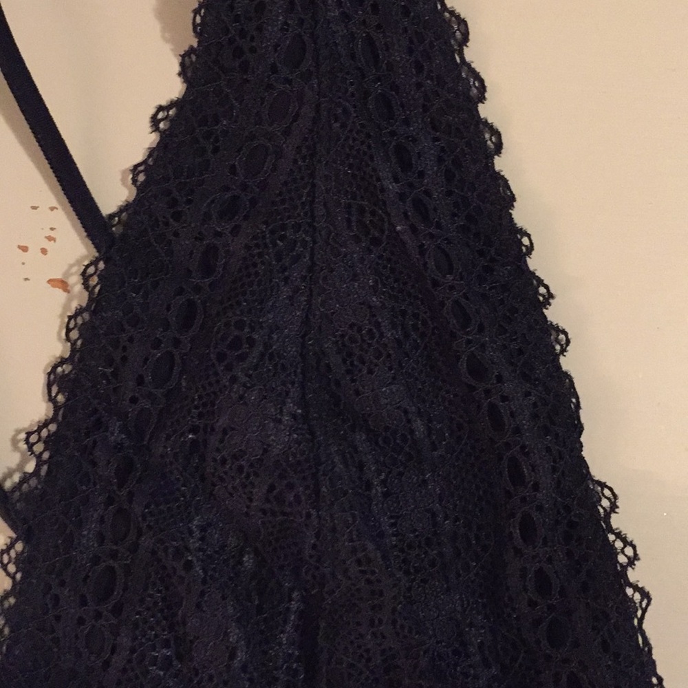 Lace Bra - Picture 2 of 6